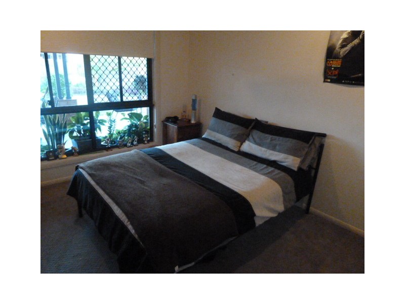 49 Frank Cowley Drive, Glenella QLD 4740