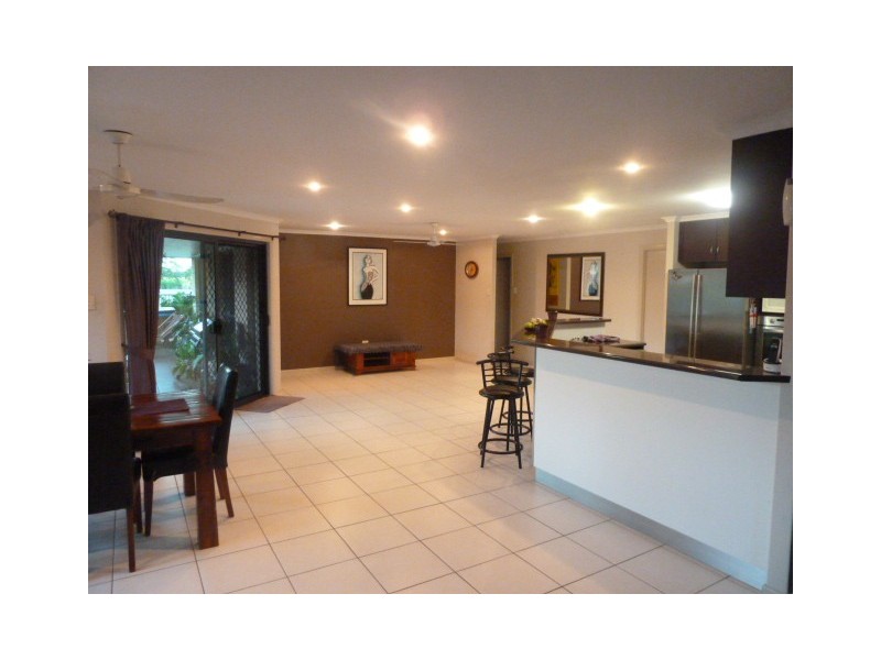 49 Frank Cowley Drive, Glenella QLD 4740