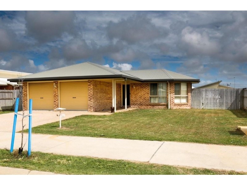 29 Schooner Avenue, Bucasia QLD 4750