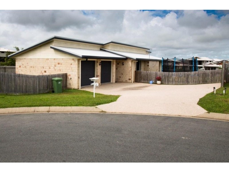 12 Rafter Court, Rural View QLD 4740