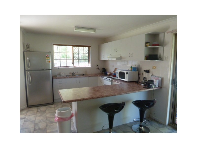 3 / 48 Banksia Av, Andergrove QLD 4740