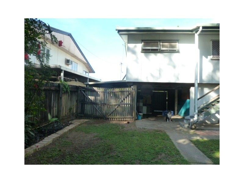 307 Slade point road, Slade Point QLD 4740