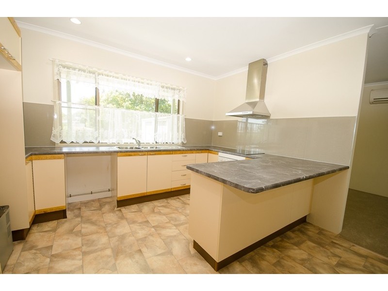 28 Gunsynd Street, Ooralea QLD 4740