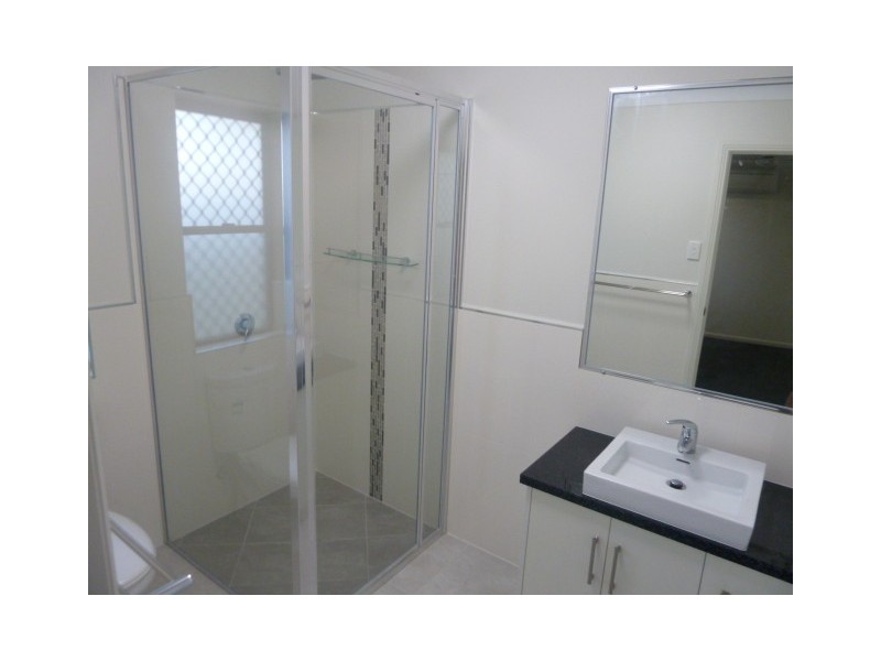 1 Bellavista Circuit, Beaconsfield QLD 4740