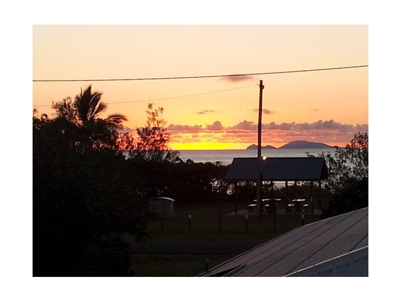 77 Zelma Street, Grasstree Beach QLD 4740
