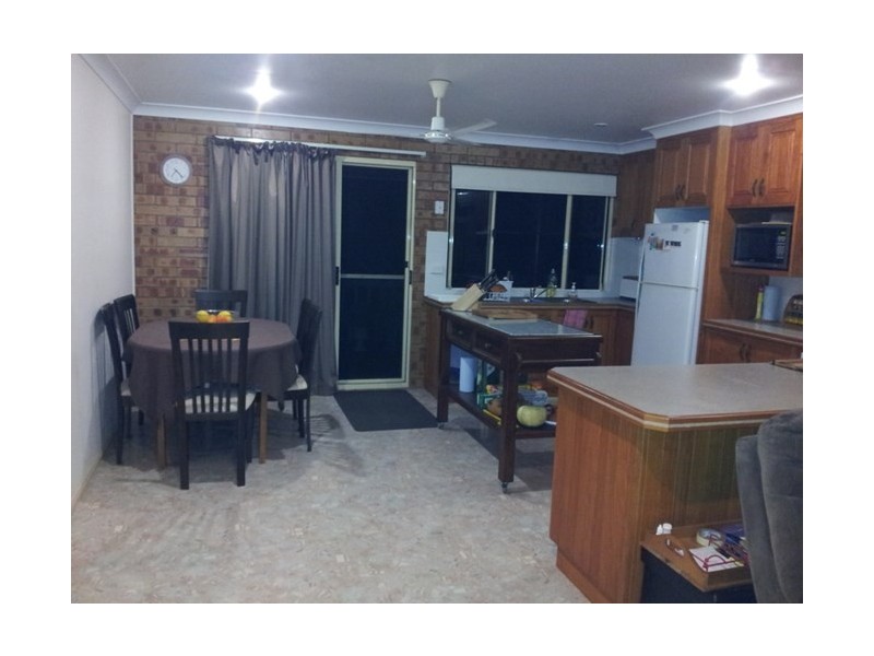 77 Zelma Street, Grasstree Beach QLD 4740