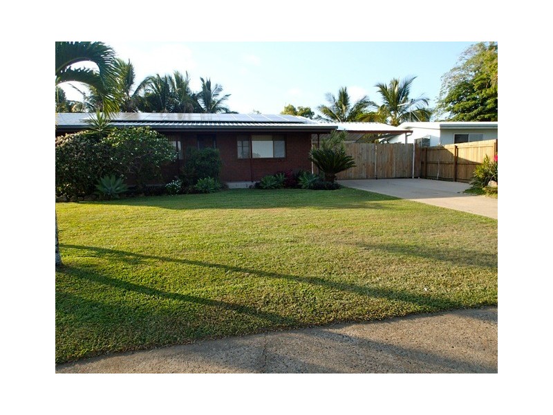 53 Celeber Drive, Beaconsfield QLD 4740