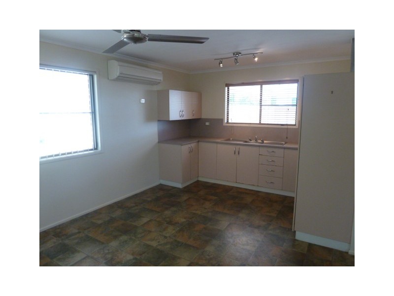 53 Celeber Drive, Beaconsfield QLD 4740