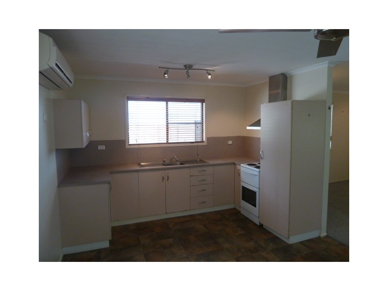 53 Celeber Drive, Beaconsfield QLD 4740