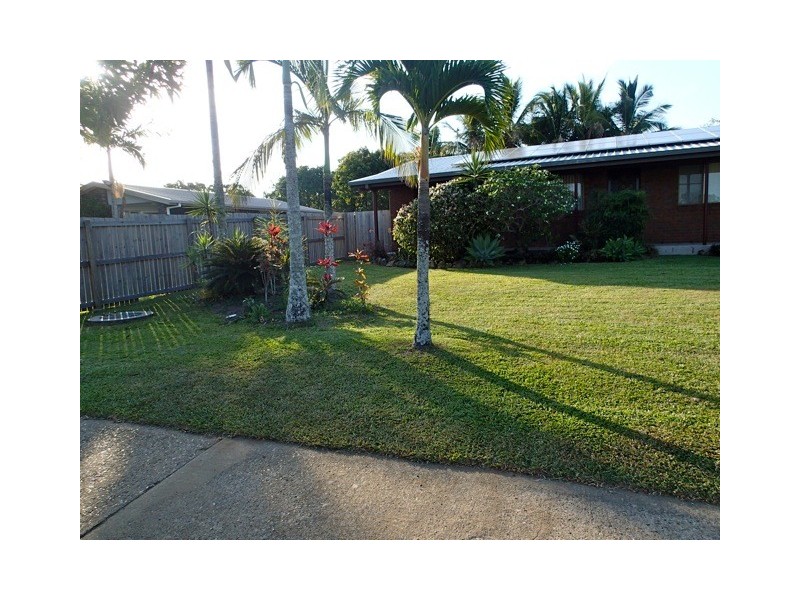 53 Celeber Drive, Beaconsfield QLD 4740