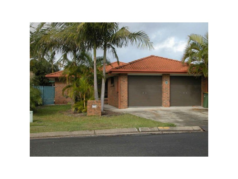 8 Roundelay Dr, Varsity Lakes QLD 4227