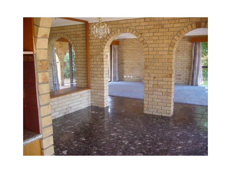 Broadbeach Waters QLD 4218