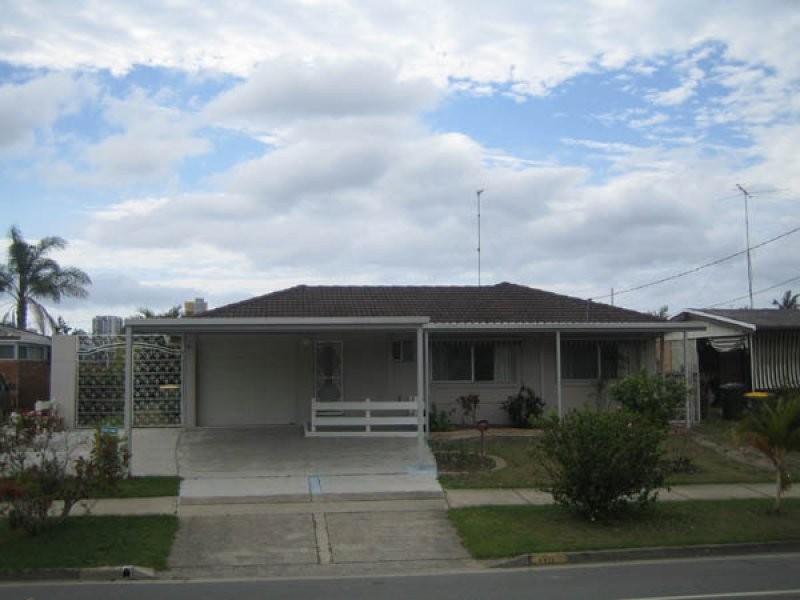 Broadbeach Waters QLD 4218