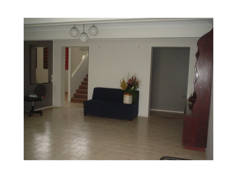 Broadbeach Waters QLD 4218