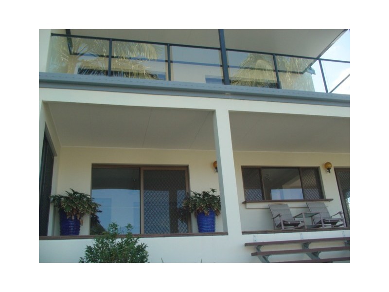 Broadbeach Waters QLD 4218