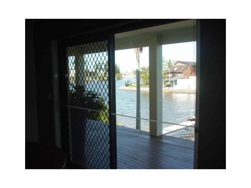 Broadbeach Waters QLD 4218