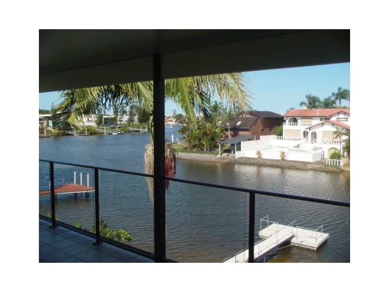 Broadbeach Waters QLD 4218
