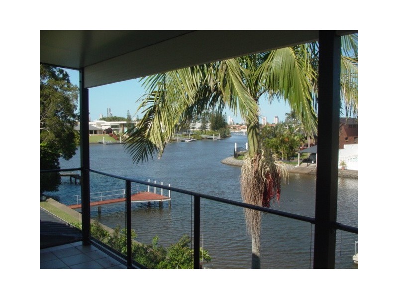 Broadbeach Waters QLD 4218