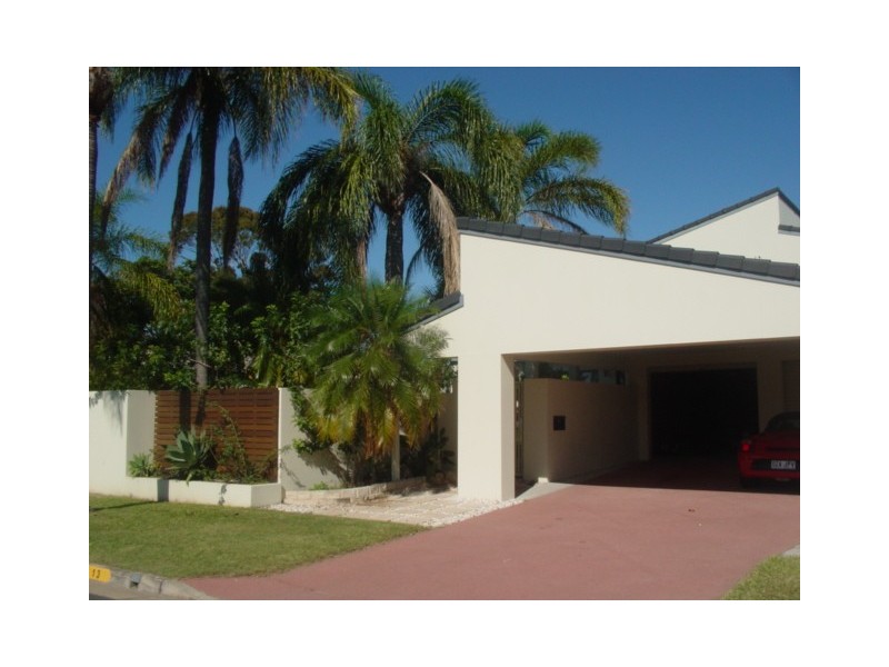 Broadbeach Waters QLD 4218