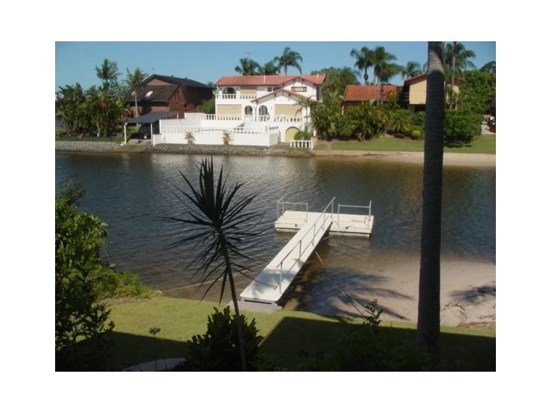 Broadbeach Waters QLD 4218