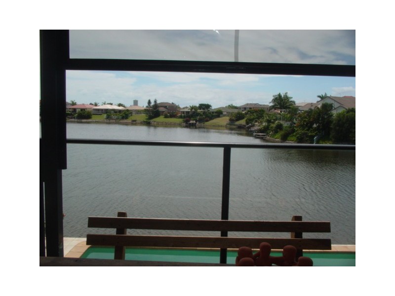 20 Massachusets Court, Varsity Lakes QLD 4227