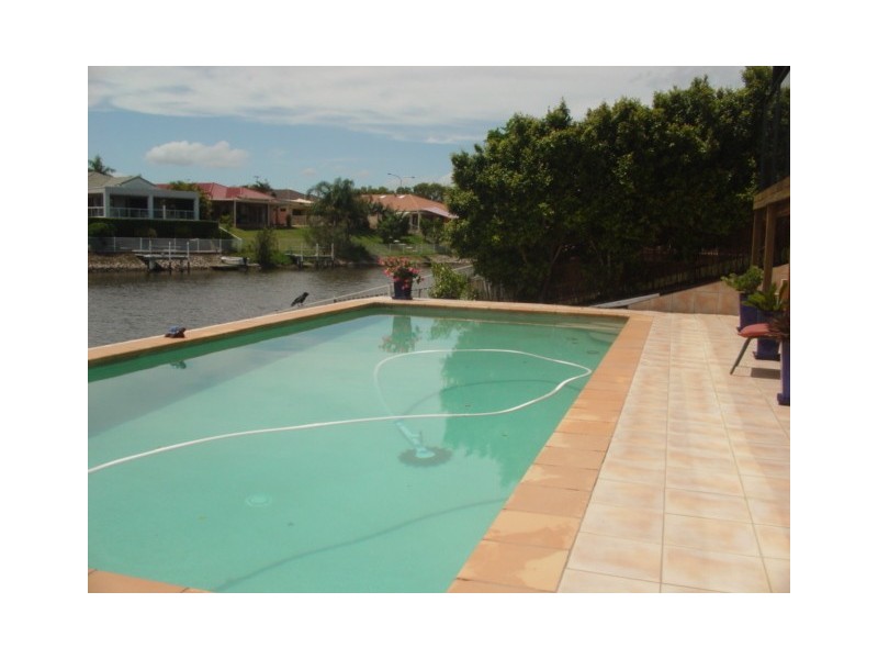 20 Massachusets Court, Varsity Lakes QLD 4227