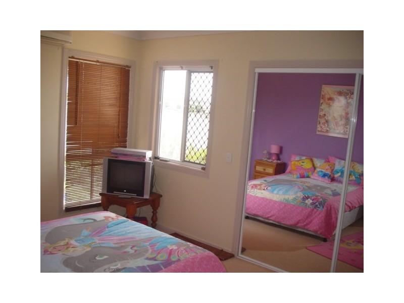 20 Massachusets Court, Varsity Lakes QLD 4227