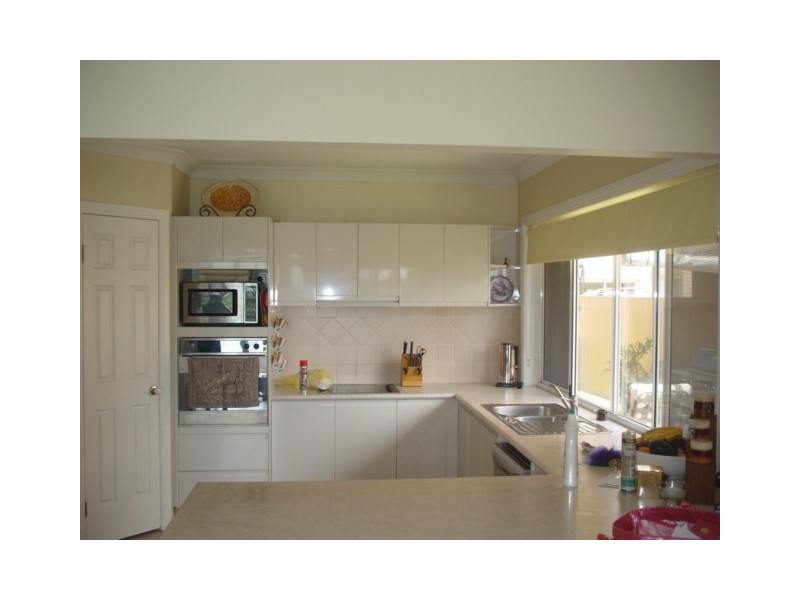 20 Massachusets Court, Varsity Lakes QLD 4227