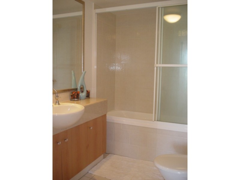Broadbeach QLD 4218
