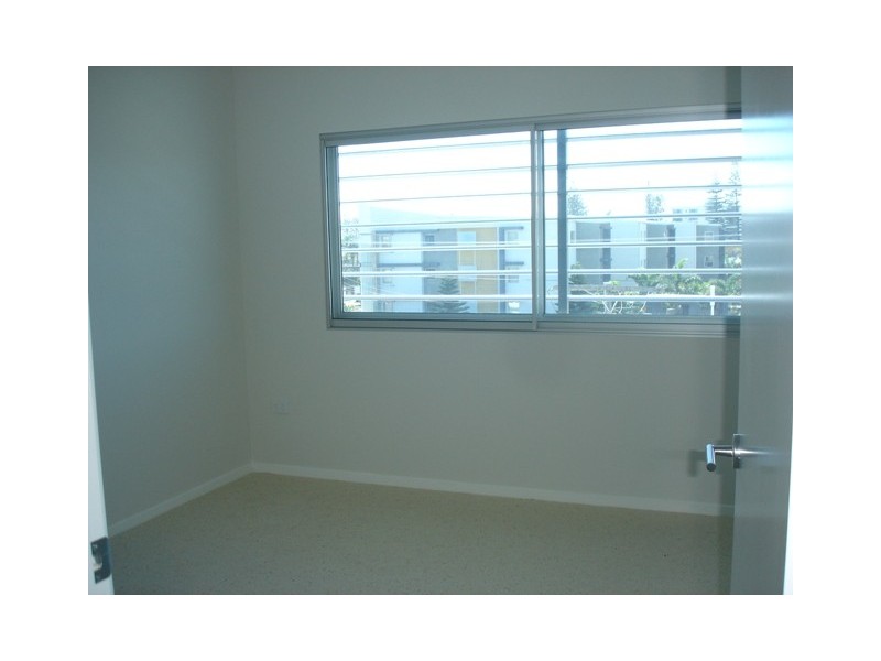 Mermaid Beach QLD 4218