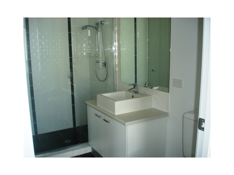 9/15-17 Lloyd Street, Southport QLD 4215