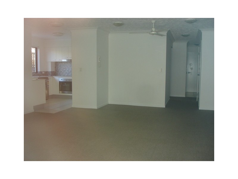 12/15-17 Lloyd Street, Southport QLD 4215