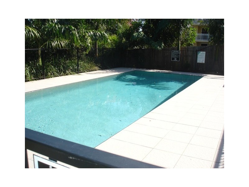 12/15-17 Lloyd Street, Southport QLD 4215