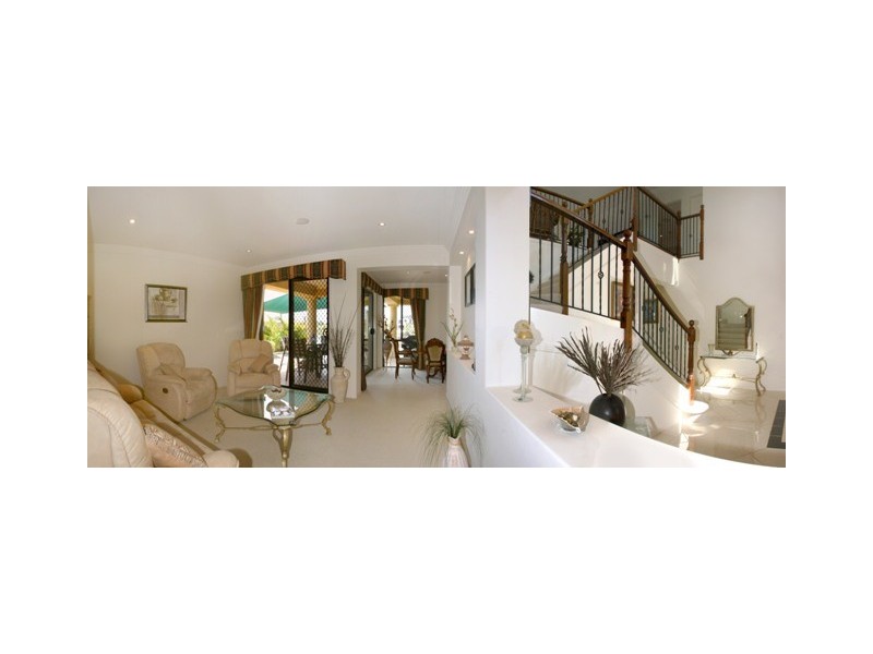 32 Clear Water Bay Avenue, Clear Island Waters QLD 4226