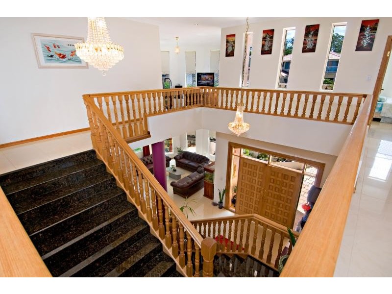 Highland Park QLD 4211