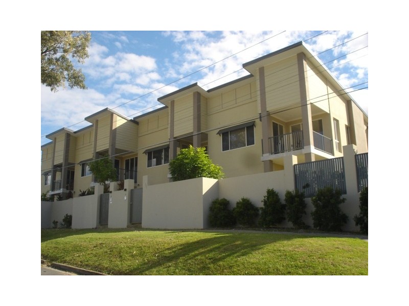 Southport QLD 4215