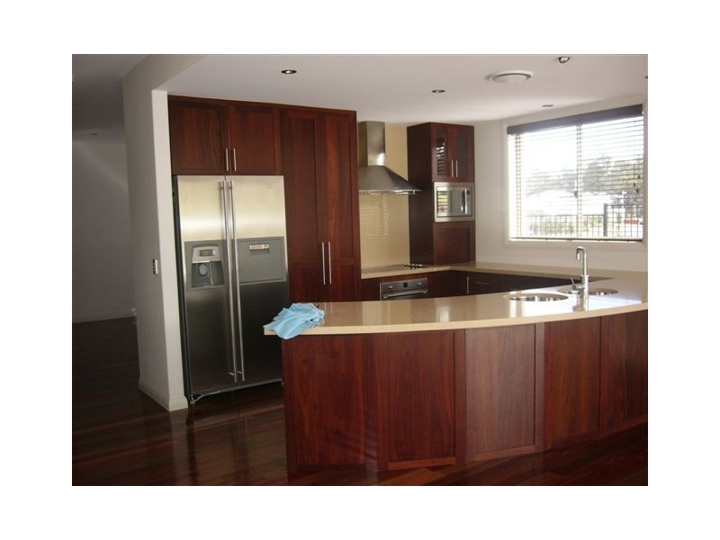 6001a The Boulevard, Ashmore QLD 4214