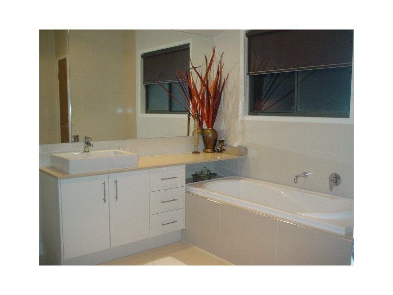 Coomera QLD 4209