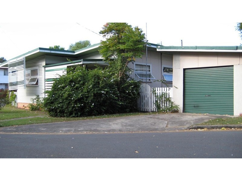 Labrador QLD 4215