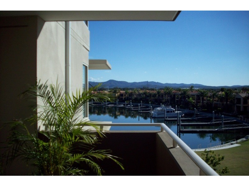 Hope Island QLD 4212