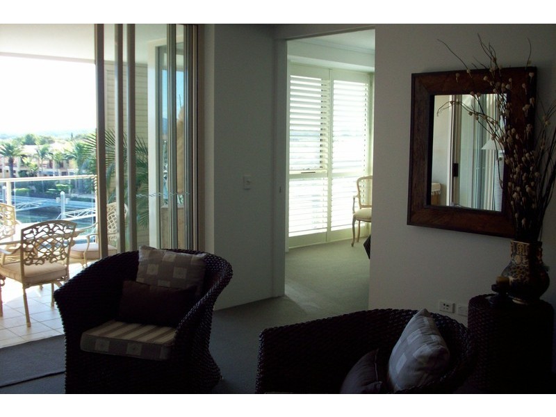 Hope Island QLD 4212