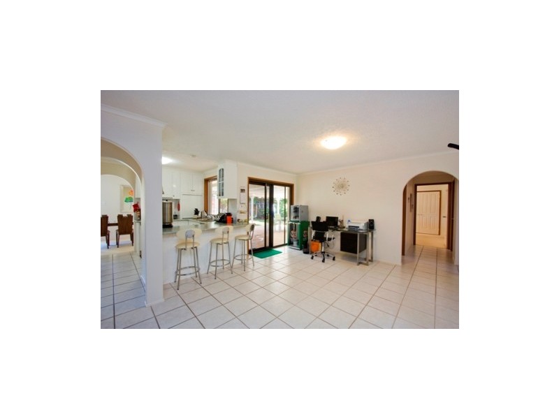 Broadbeach Waters QLD 4218