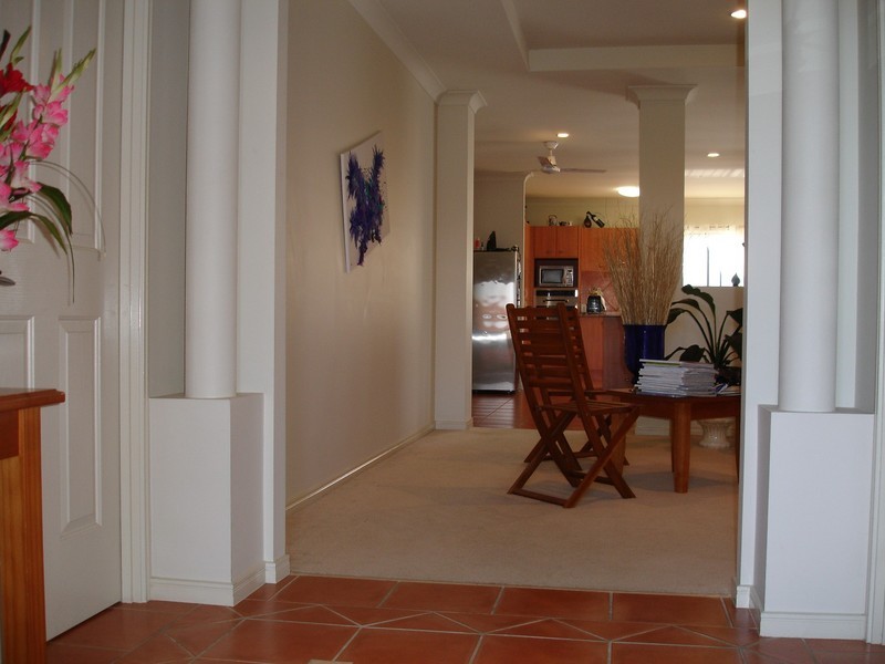 16 Nardoo Street, Robina QLD 4226