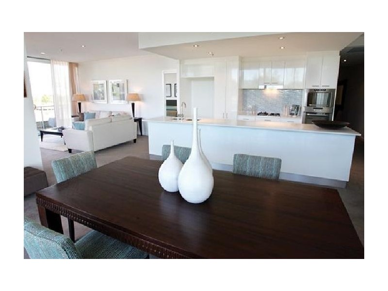 Broadbeach QLD 4218