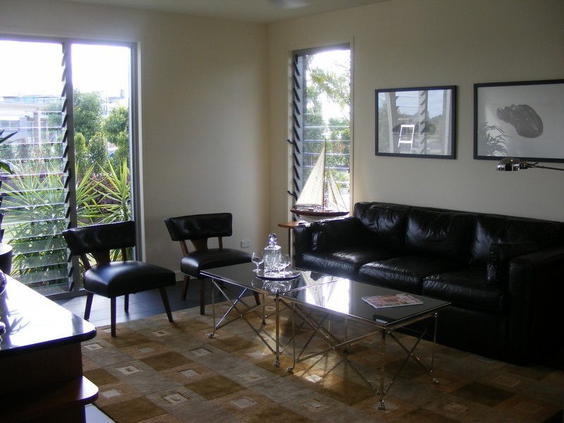 Hope Island QLD 4212