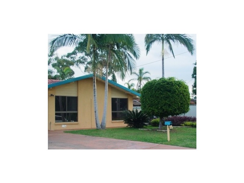 Broadbeach Waters QLD 4218