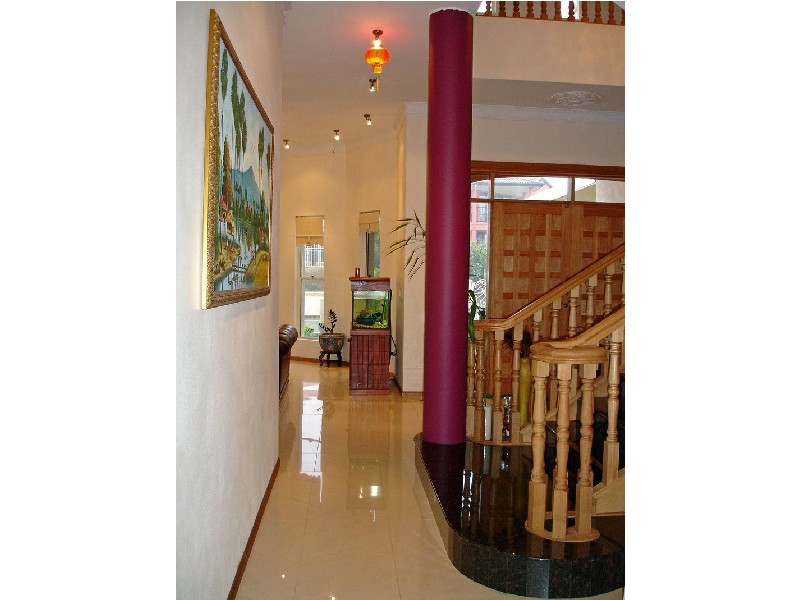 Highland Park QLD 4211