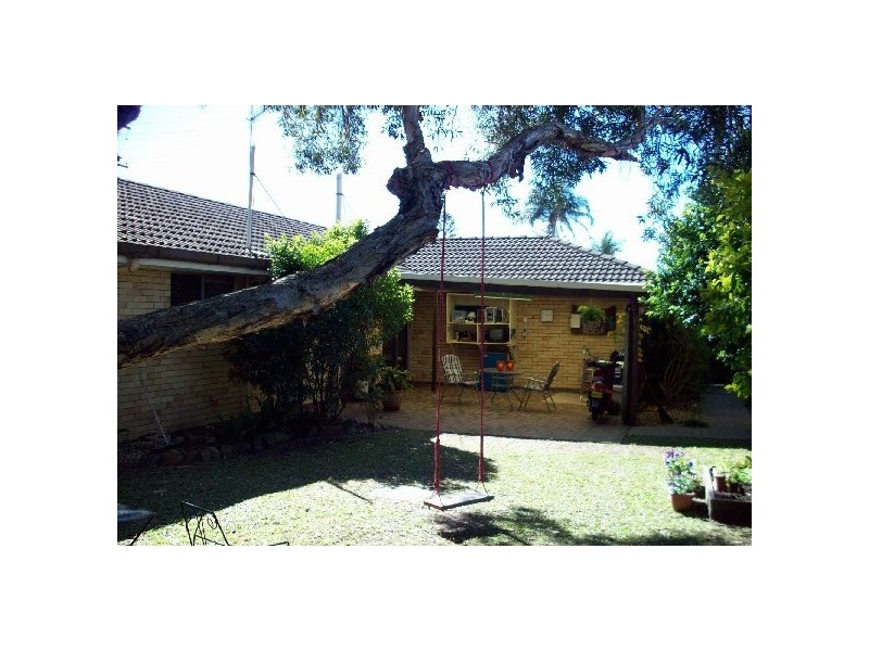 253 MALLAWA DR, Palm Beach QLD 4221