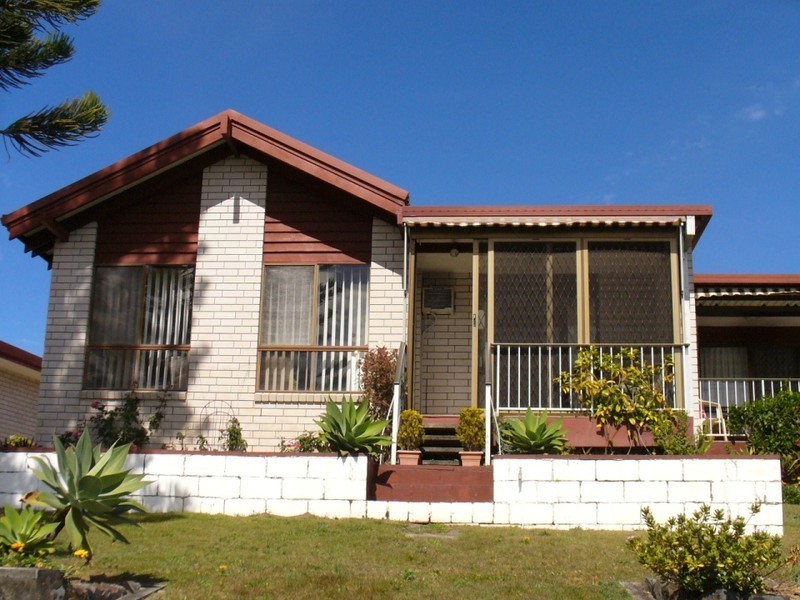 Broadbeach Waters QLD 4218