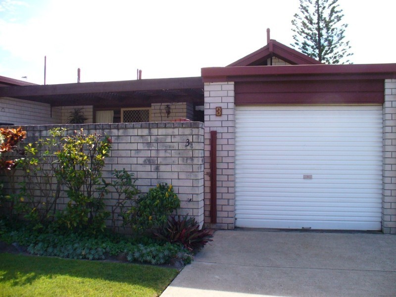 Broadbeach Waters QLD 4218